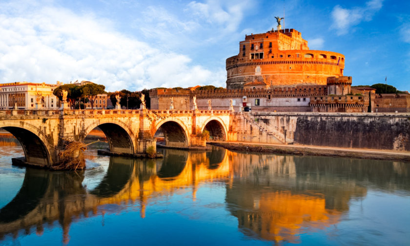 le pont et le château Saint-Ange