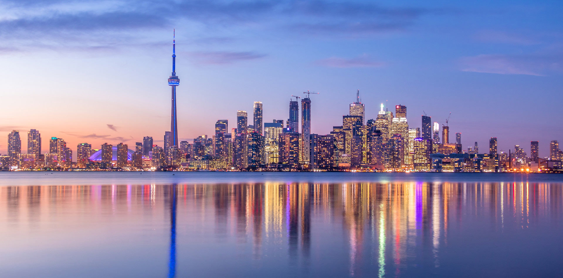 Canada: the history and must see sights of Toronto - Saga