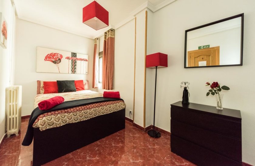 La Latina - Apartamentos El Rastro