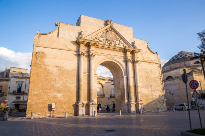 Porte Napoli Lecce