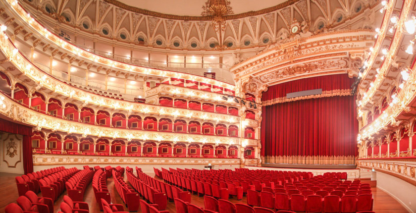 Théâtre Petruzzelli Bari