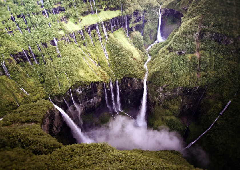 cascade du trou de fer ile de la reunion