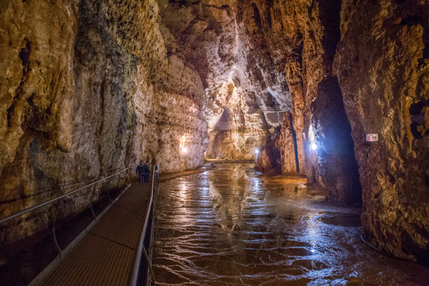 caverna de Su Marmuri