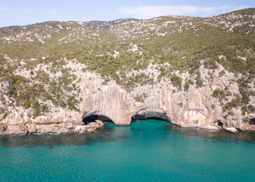 Bue Marino Caves