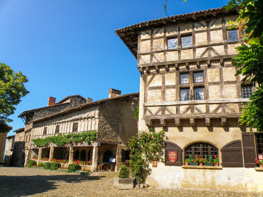 Pérouges