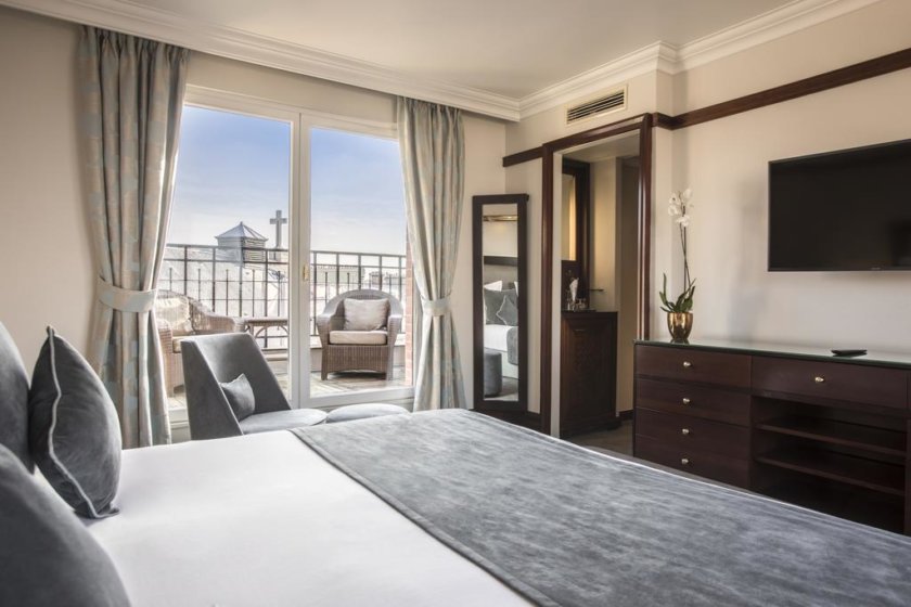Saint Germains des Pres - Hotel 5 étoiles Pont Royal