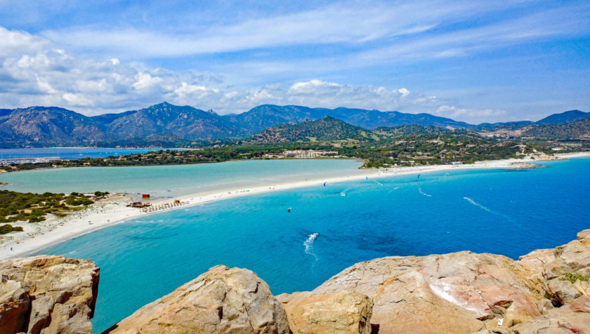 Spiaggia di Porto Giunco