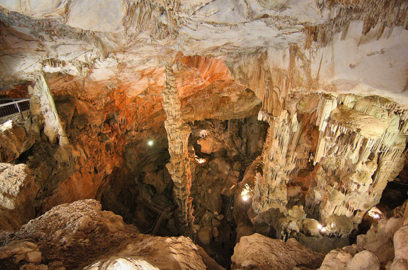 Cueva de Ispinigoli Cerdeña