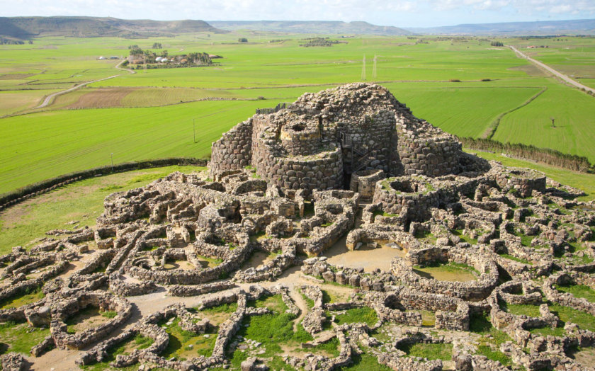 nuraghe Su Nuraxi