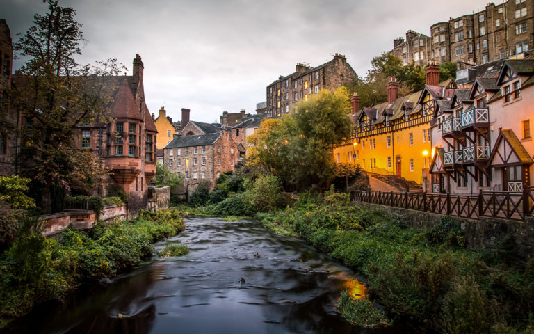 20 Bezienswaardigheden in Edinburgh | Wat te doen + Tips | Schotland