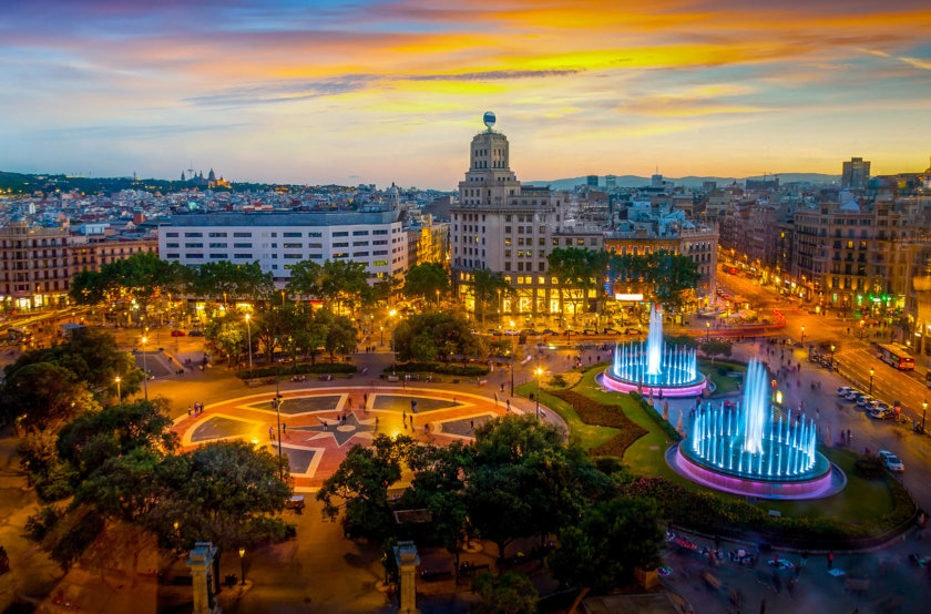 plaza catalunya barcelona