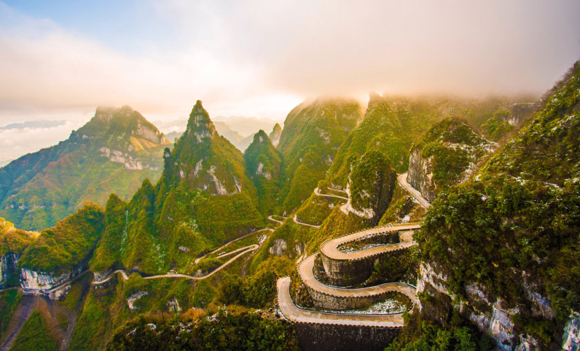 route 99 virages Tianmen Mountain