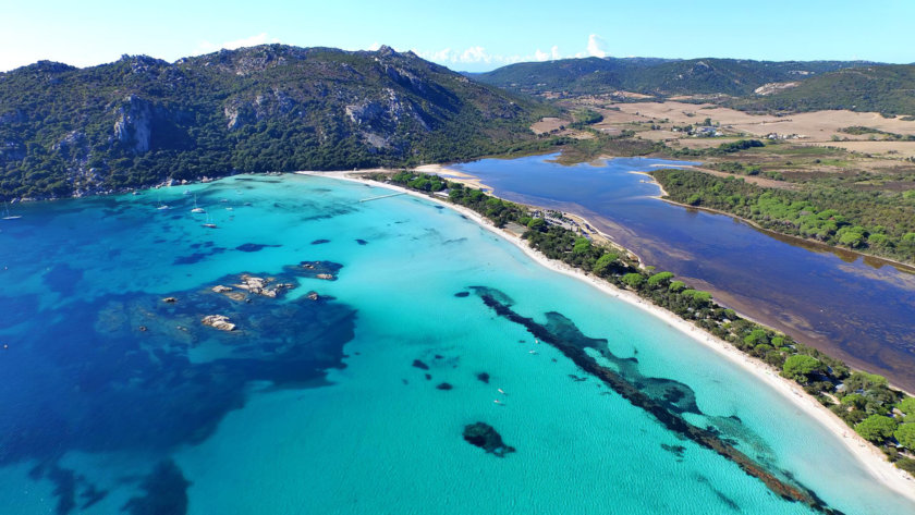 Plage de Santa Giulia Corse