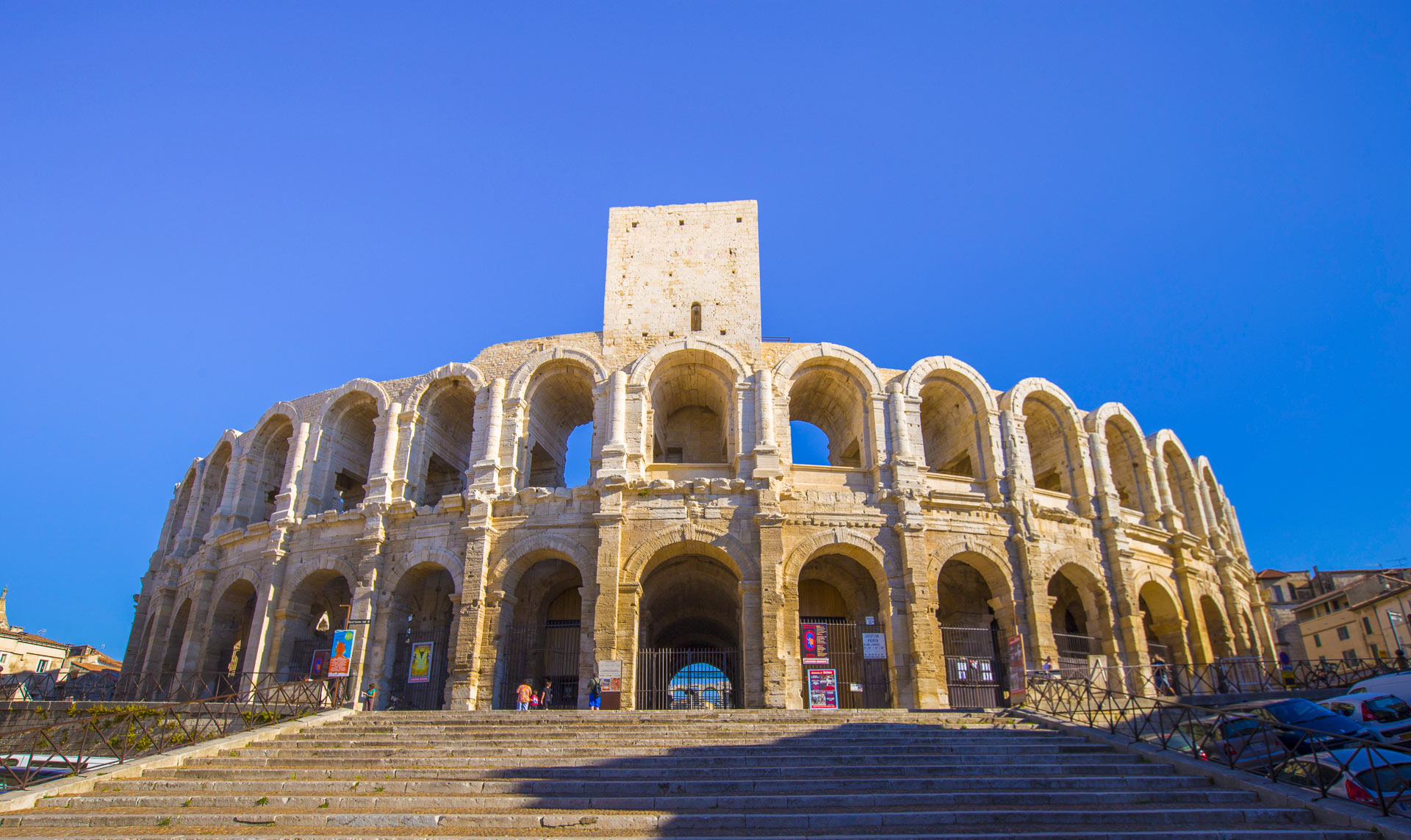 tour musee arles