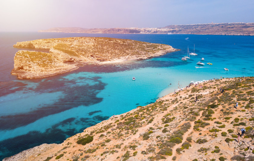 Comino blue lagoon