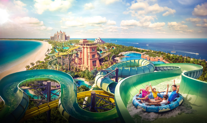 Visit Dubai with children: The Aquaventure Water Park