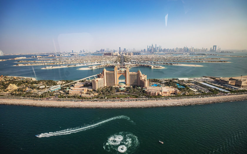 Helicopter Flight Atlantis the Palm