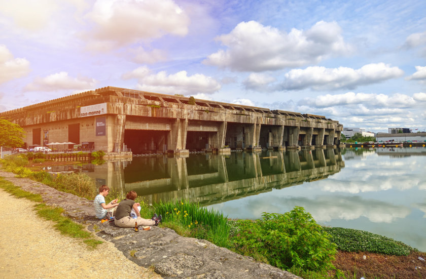 Bassins de lumières Base sous marine de bordeaux