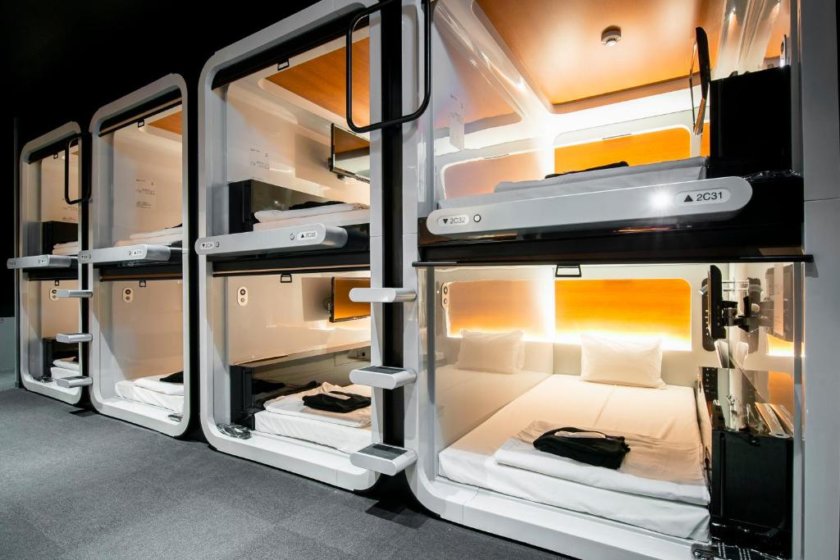 Sleeping in a Capsule Hotel in Tokyo