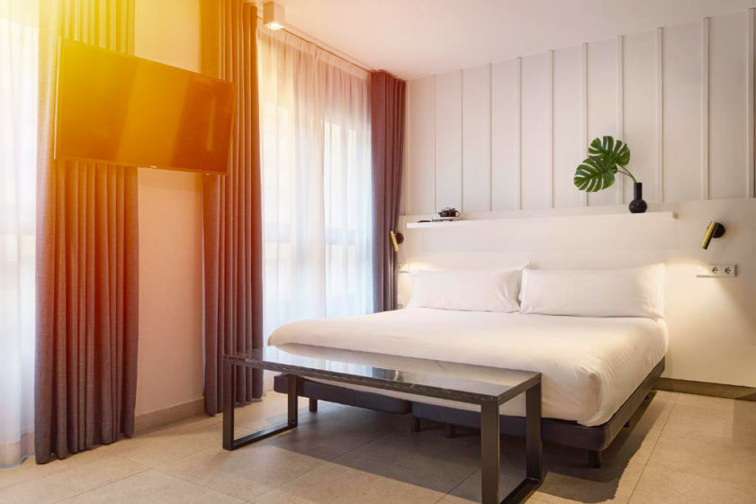 Ramirez Flats Valencia