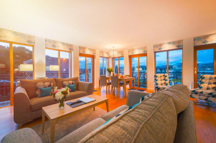 Highland Apartments by Mansley