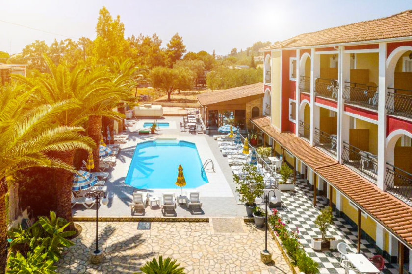 Rose Club Apartments